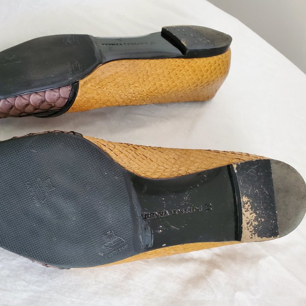 Authentic Bottega Veneta Snakeskin Flats - Picture 4 of 9